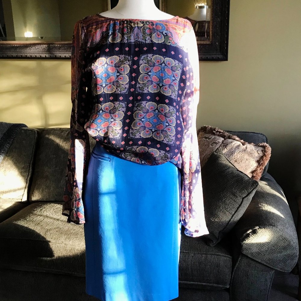 Banana Republic stretchy skirt – Electric Blue